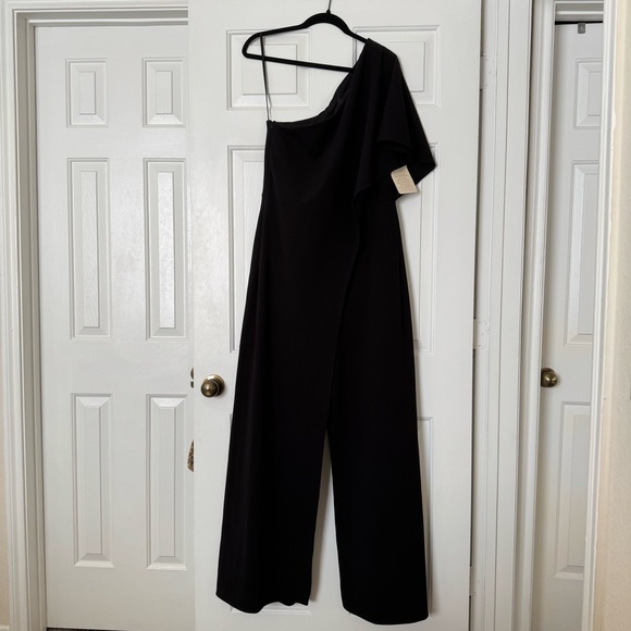 Alexia Admor Black Jumpsuit NWT - Picture 8 of 11